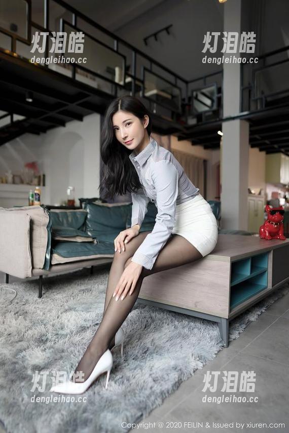 Feilin嗲囡囡 - 小蛮妖yummy，写真资源中那个“秘密”的存在！