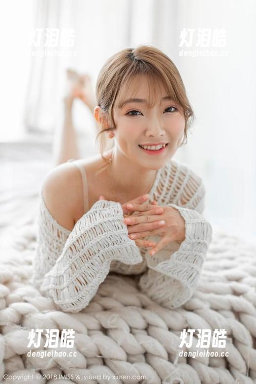 IMiss爱蜜社-小狐狸Kathryn IMiss爱蜜社 - 听说小狐狸Kathryn在办公室忙着分享作品,真有那么有趣吗?