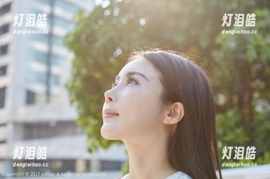 MiiTao蜜桃社-豆瓣酱 MiiTao蜜桃社 - 豆瓣酱的私房合集:白色不白痴,赶紧捧腹!
