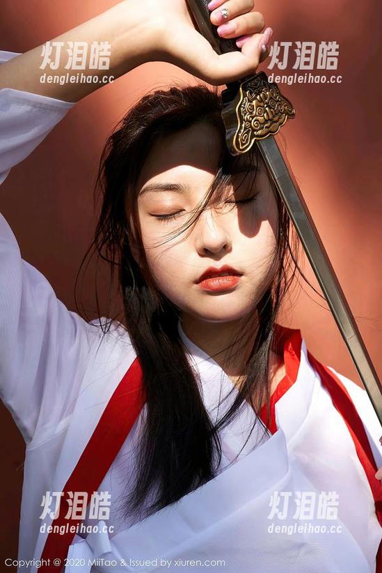 MiiTao蜜桃社-陌子Mandy MiiTao蜜桃社 - 水手服、在线互动,陌子Mandy图片中居然有隐形的船帆。