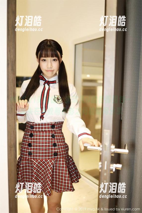 MyGirl美媛馆-唐琪儿il MyGirl美媛馆 - 唐琪儿il的校服图包—迷失在条纹和色彩之间的瞬间分享