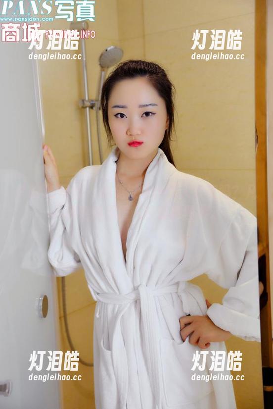 PANS写真-凡凡 PANS写真 - 你见过这种双人默契吗?凡凡和她的双重人格最新图集。