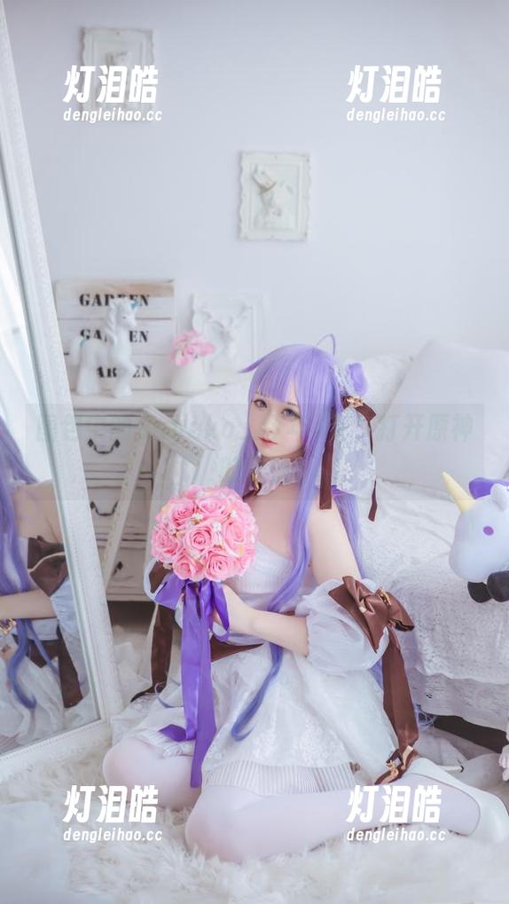 图包中的Sayako＿今年4岁，打开原神的皮囊