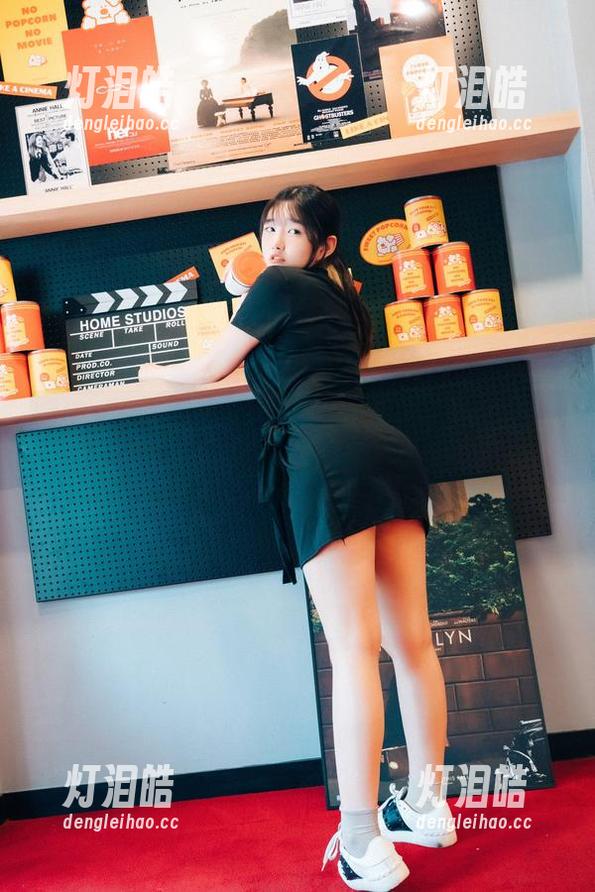 窥探Sonson(손손)的修女项目——资源与创意的绞肉机。