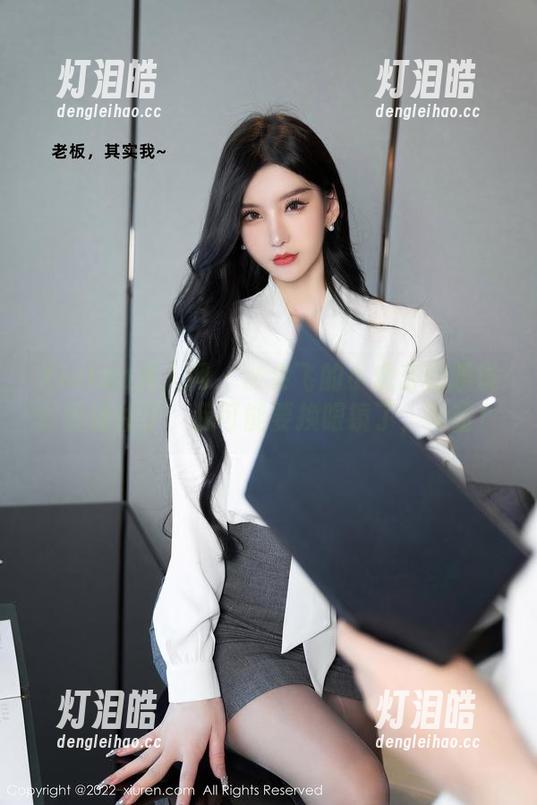 Xiuren秀人网-会飞的小虎牙 Xiuren秀人网 - 被会飞的小虎牙的眼镜套图迷住了,我可能要换眼镜了,哈哈!