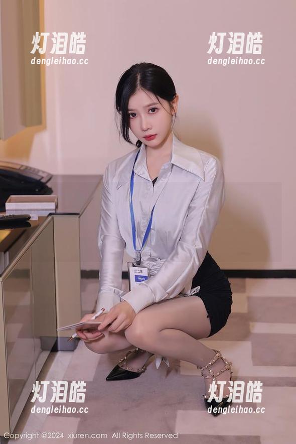 Xiuren秀人网-周jojobaby Xiuren秀人网 - 实在忍不住!周jojobaby护士写真,原图和日常扎心的反差太大了