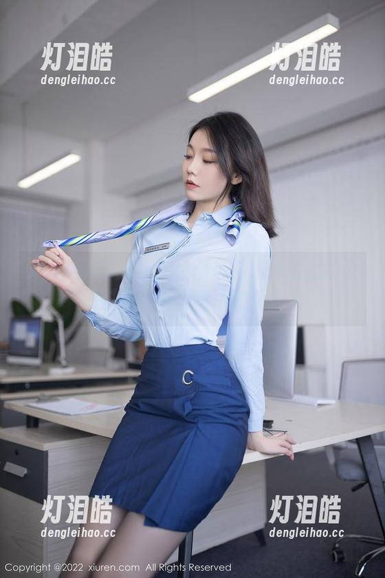 Xiuren秀人网-白浅浅 Xiuren秀人网 - 原图来了!白浅浅的圣诞时刻,赞不绝口的美感。