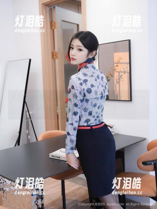 Xiuren秀人网-白琮瑗 Xiuren秀人网 - 白琮瑗的丝袜分享——一场腿部的“小冒险”!