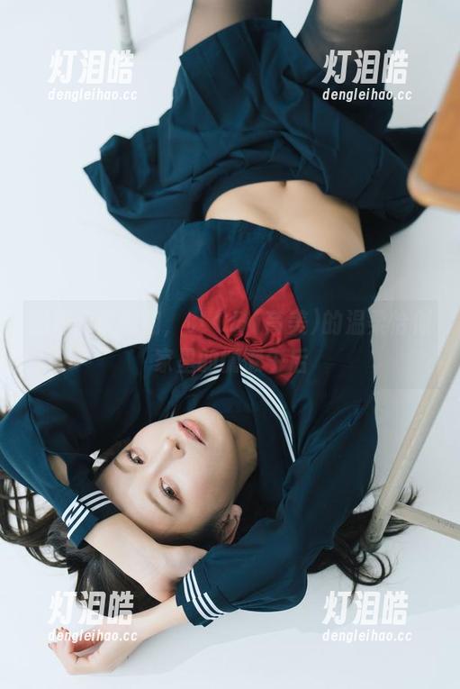 图包随便翻翻，いくみ(育美)的温柔恰似家里的慵懒午后