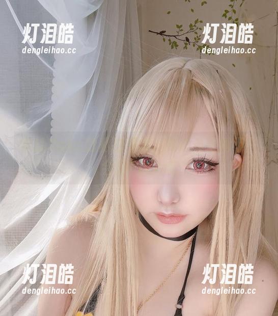 学姐Saku的私拍图集，真心希望她不只会摆Pose哦