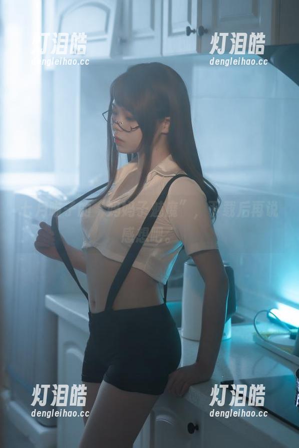 七月喵子 七月喵子的“妈妈子魅魔”,下载后再说感想吧。