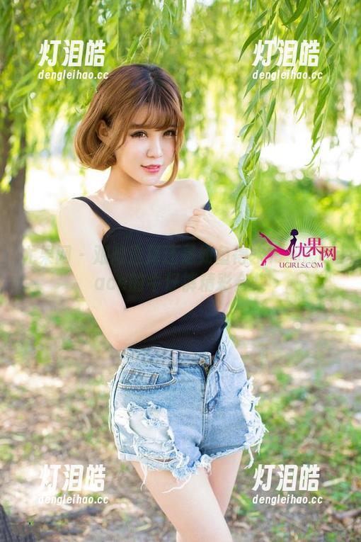 尤果网-郝晴Grace 尤果网 - 艰难选择还是如鱼得水?郝晴Grace的牛仔裤精彩合集