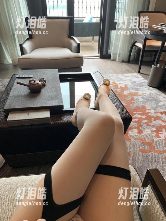 有你喵 微密圈 - 有你喵的妹妹在美图中游走,一点都不想乖