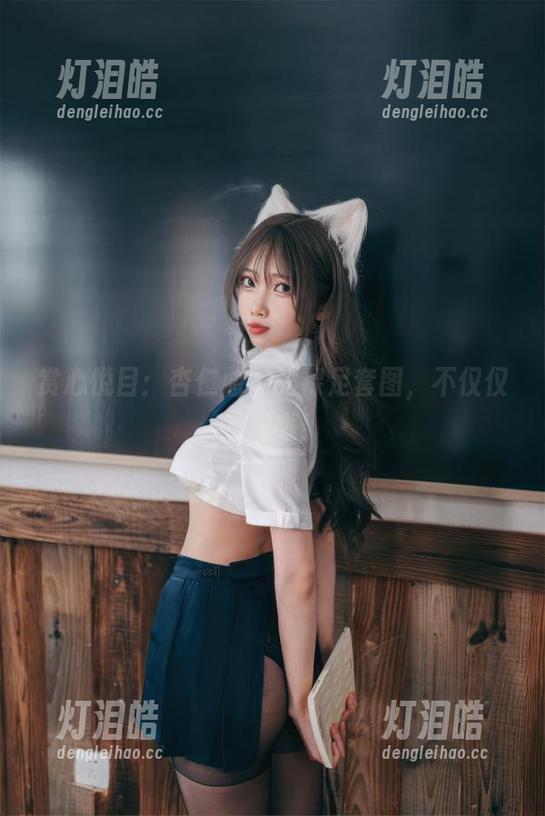 杏仁曲奇 赏心悦目:杏仁曲奇的裸足套图,不仅仅是脚哦!