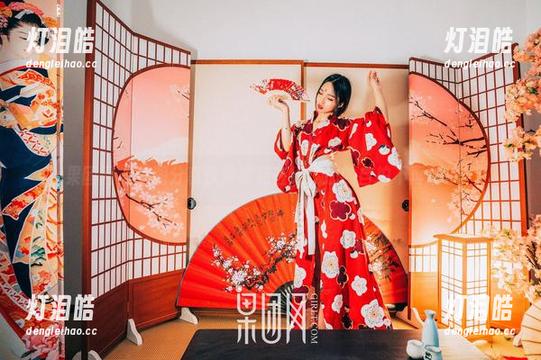 果团网 - 美图分享侠黄歆苑在线，您的自拍不再孤单！