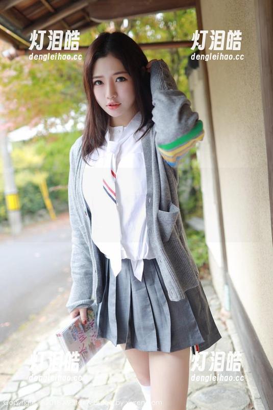 模范学院-柳侑绮Sevenbaby 模范学院 - 柳侑绮Sevenbaby的私拍,美图里的黑色迷雾,以为我能看懂,结果只看到了身影。