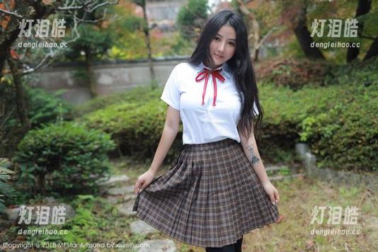 模范学院 - 不收费的艾希儿写真，红裙也值一瞧！