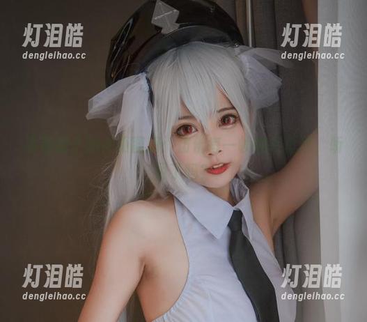 清颜颜子 清颜颜子的女巫图册:仿佛每一帧都在低语,听见了吗?