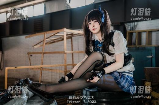 白莉爱吃巧克力私藏的香奈乎，原图和精选你更爱哪个？