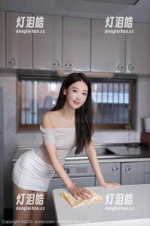 秀人网 - “原图都有猫耳朵”，林文文yooki的豹纹分享挑战我的审美底线！