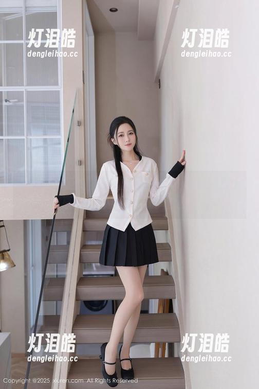 秀人网 - 这才是陆萱萱cecillia的豹纹分享——不容小觑的性感。