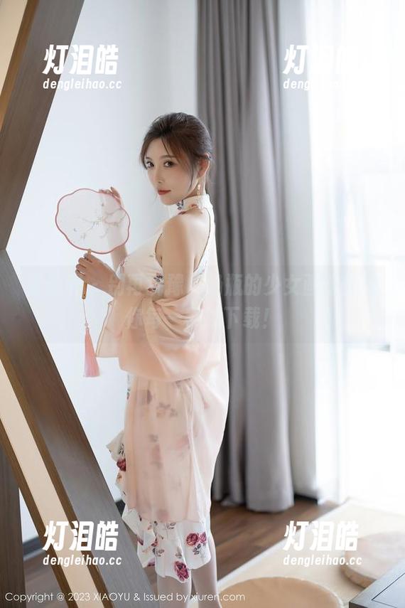 语画界-奶瓶 语画界 - 别再犹豫,奶瓶的少女画像值得你每一秒的下载!