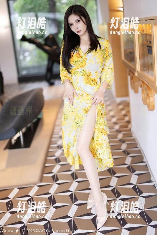 语画界-徐莉芝 语画界 - 一腿长过一条街?徐莉芝的长腿合集太操心了