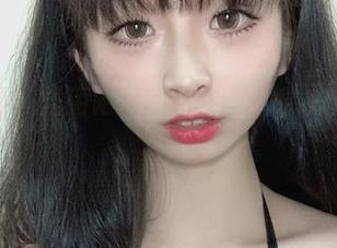 透明护士:当陌陌咕咕咕在图库中来个大变身!